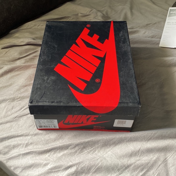 Jorden One highs Retro Royal 2017 GS size 5Y womens 6 - Picture 10 of 13